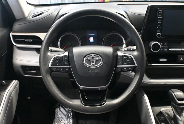 2020 Toyota Highlander L FWD - 23075246 - 9