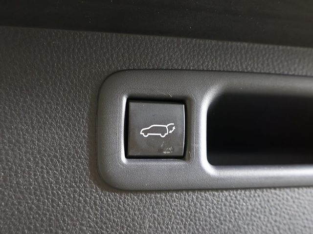 2020 Toyota Highlander Limited FWD - 22889161 - 56