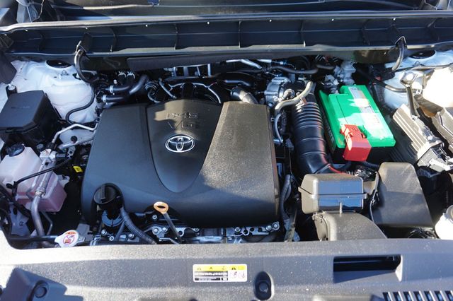 2020 Toyota Highlander LIMITED, PREMIUM WHEELS, LEATHER SEATS, MOON ROOF, THIRD ROW - 23068136 - 10