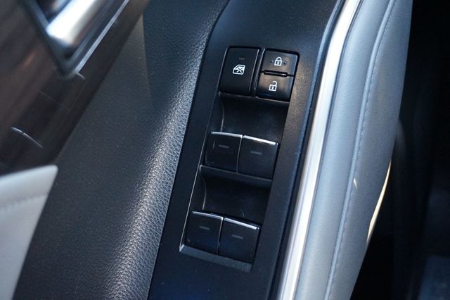 2020 Toyota Highlander LIMITED, PREMIUM WHEELS, LEATHER SEATS, MOON ROOF, THIRD ROW - 23068136 - 23