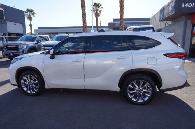 2020 Toyota Highlander LIMITED, PREMIUM WHEELS, LEATHER SEATS, MOON ROOF, THIRD ROW - 23068136 - 2