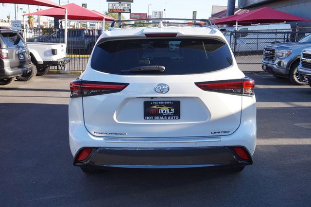 2020 Toyota Highlander LIMITED, PREMIUM WHEELS, LEATHER SEATS, MOON ROOF, THIRD ROW - 23068136 - 6