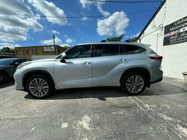 2020 Toyota Highlander Local Trade/AWD/Blind Spot Monitor/Heated Leather Seats/Sunroof - 22599647 - 1