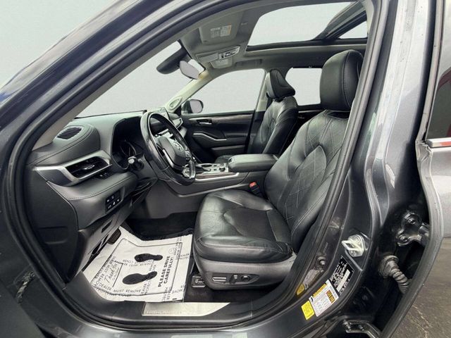 2020 Toyota Highlander Platinum AWD - 23042989 - 17