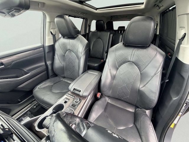 2020 Toyota Highlander Platinum AWD - 23042989 - 18