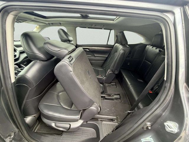 2020 Toyota Highlander Platinum AWD - 23042989 - 25