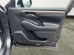 2020 Toyota Highlander Platinum AWD - 23042989 - 32