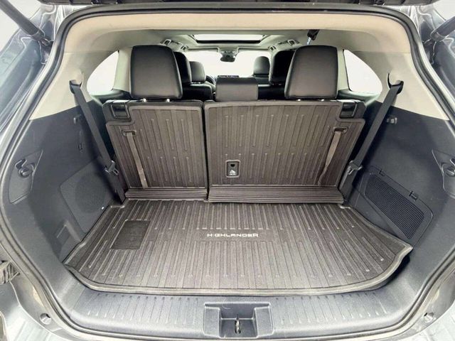 2020 Toyota Highlander Platinum AWD - 23042989 - 4