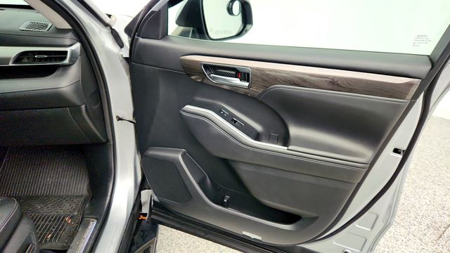 2020 Toyota Highlander Platinum AWD - 23004259 - 27