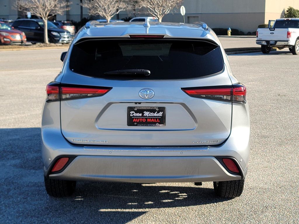 2020 Toyota Highlander Platinum Sport photo 3