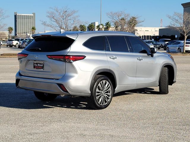2020 Toyota Highlander Platinum FWD - 22734181 - 4
