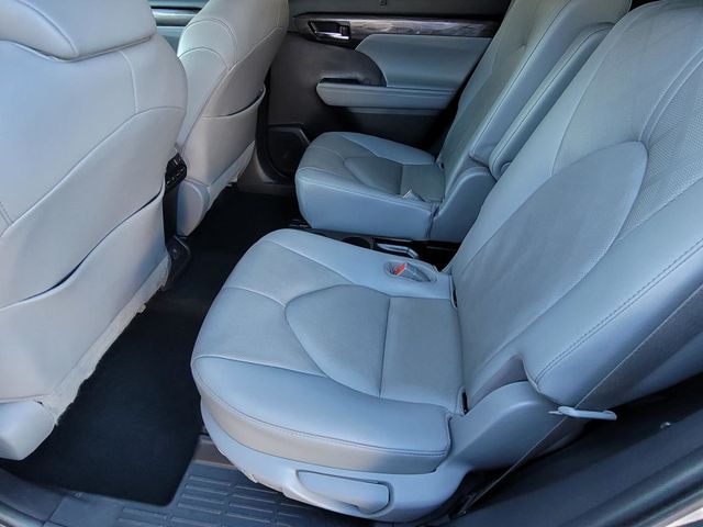 2020 Toyota Highlander Platinum FWD - 22734181 - 8