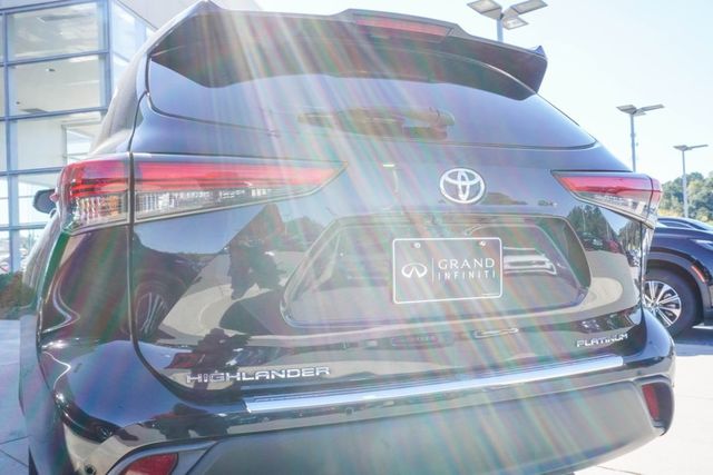 2020 Toyota Highlander Platinum FWD - 22926334 - 10