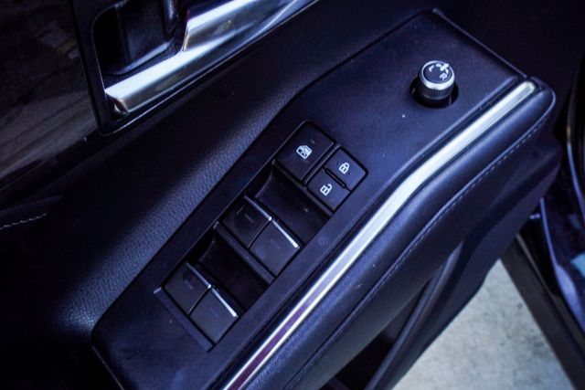 2020 Toyota Highlander Platinum FWD - 22926334 - 30