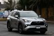 2020 Toyota Highlander XLE AWD - 22953861 - 13