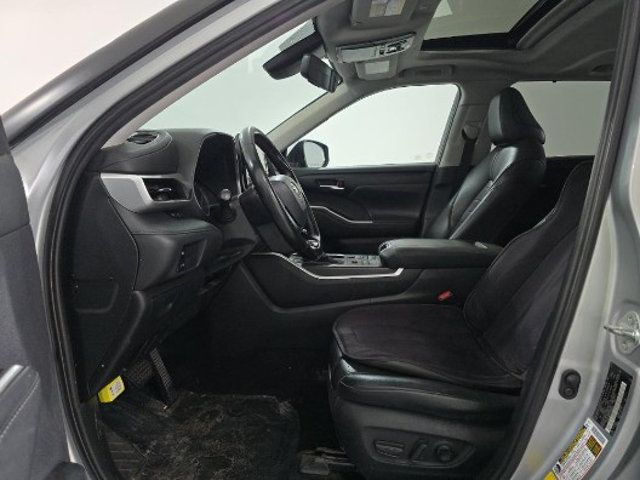 2020 Toyota Highlander XLE AWD - 22953861 - 40