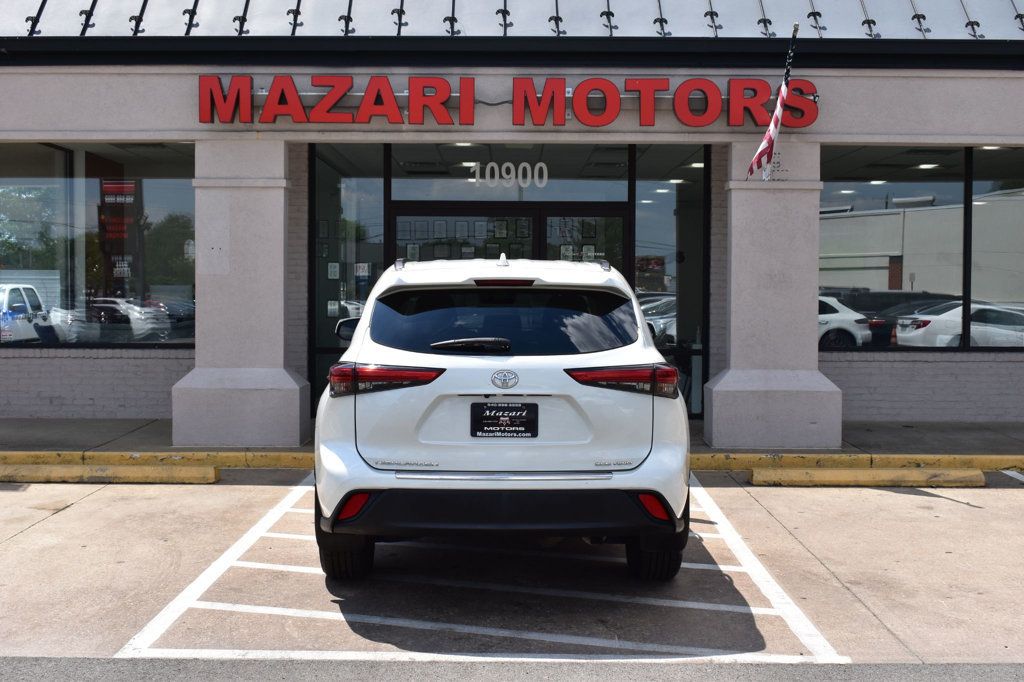 2020 Toyota Highlander XLE AWD - 23040301 - 9