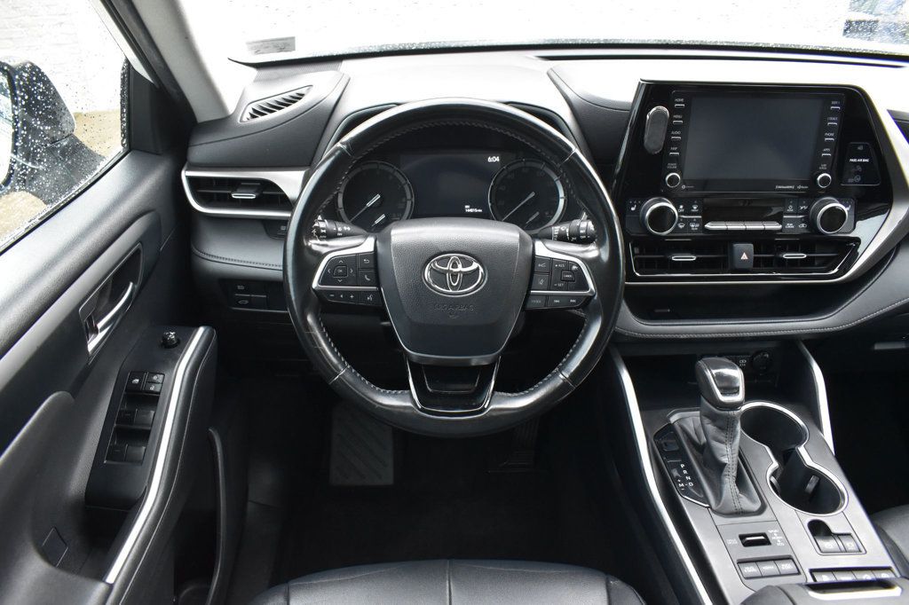 2020 Toyota Highlander XLE AWD - 23040301 - 31