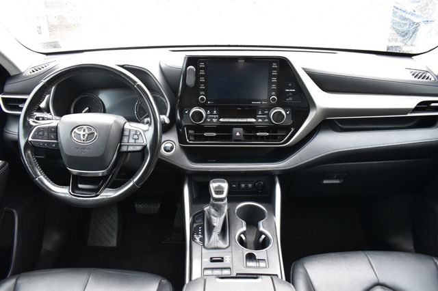 2020 Toyota Highlander XLE AWD - 23040301 - 33
