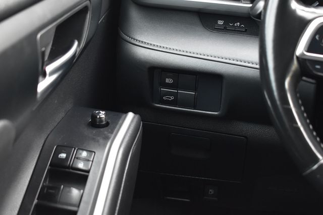 2020 Toyota Highlander XLE AWD - 23040301 - 37