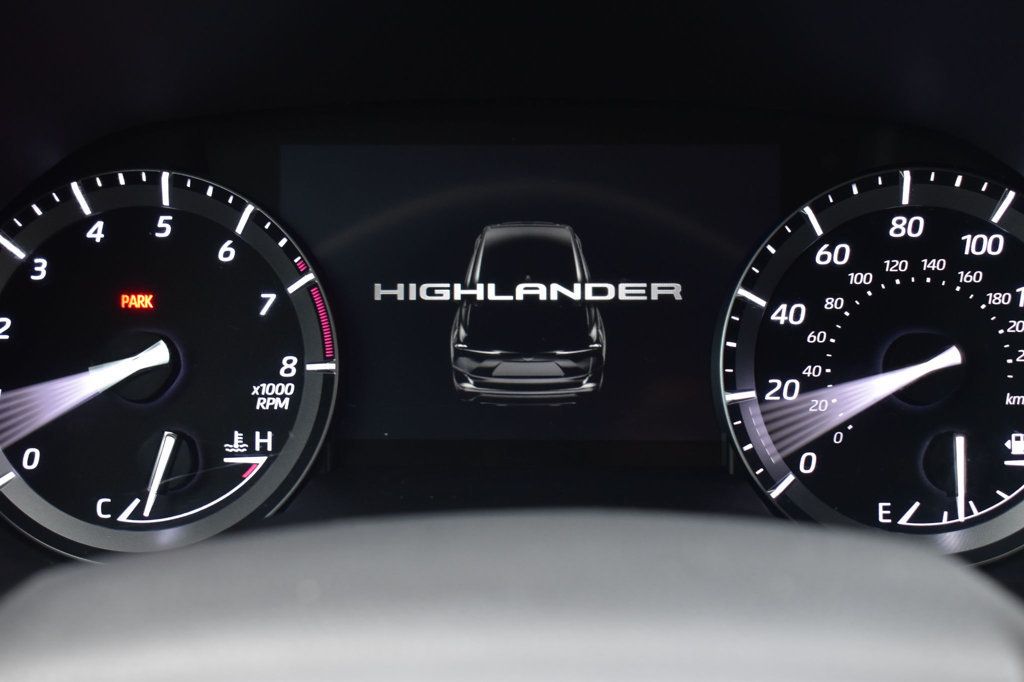 2020 Toyota Highlander XLE AWD - 23040301 - 39