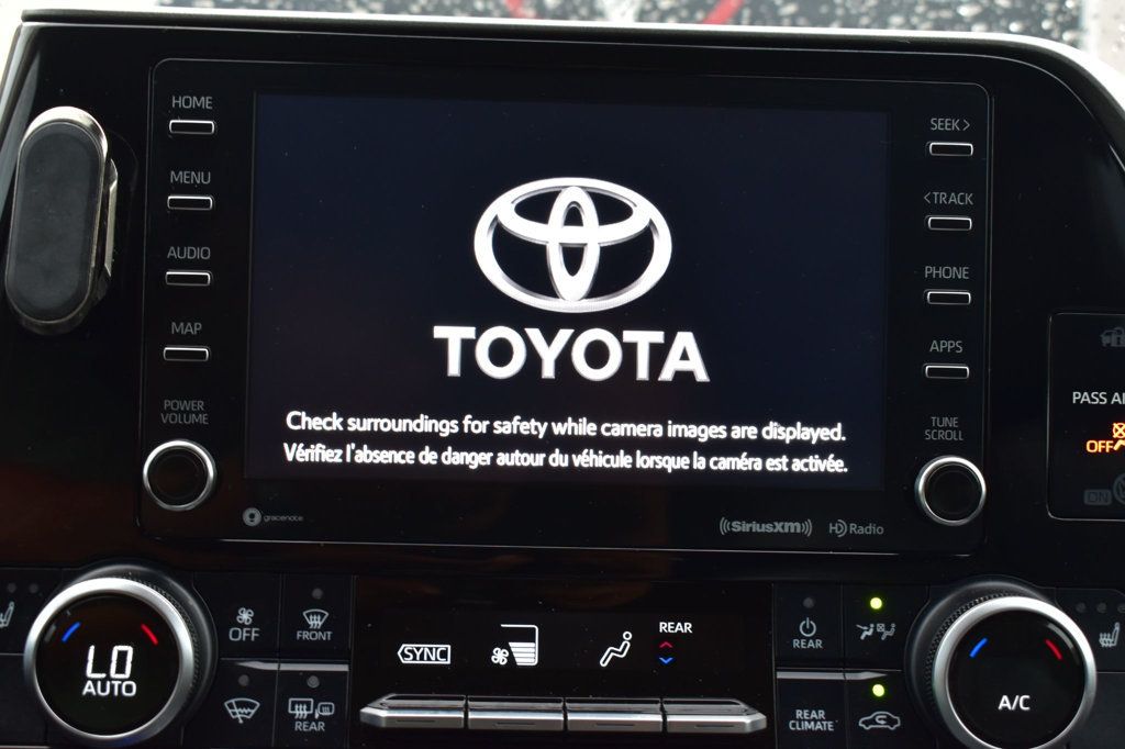 2020 Toyota Highlander XLE AWD - 23040301 - 40