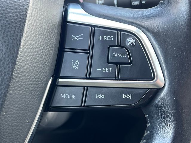 2020 Toyota Highlander XLE AWD - 23001435 - 29