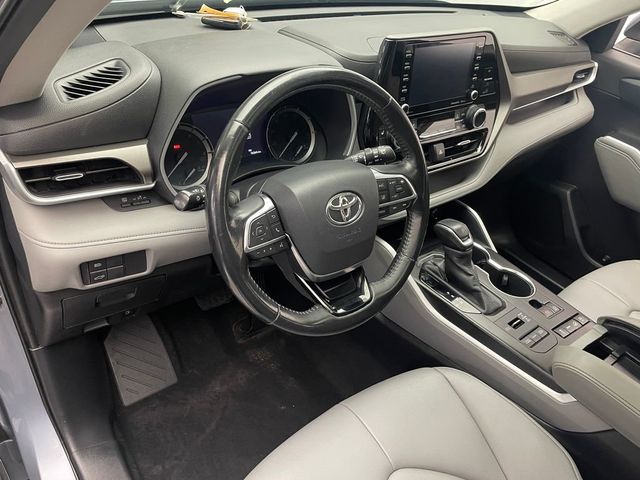 2020 Toyota Highlander XLE AWD - 22937510 - 10