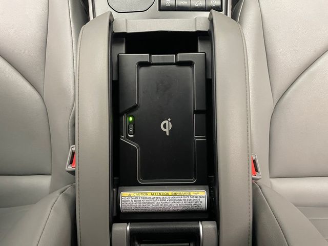 2020 Toyota Highlander XLE AWD - 22937510 - 31