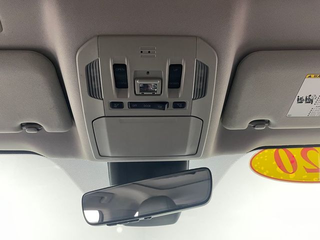 2020 Toyota Highlander XLE AWD - 22937510 - 34