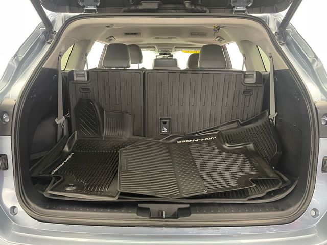 2020 Toyota Highlander XLE AWD - 22937510 - 35