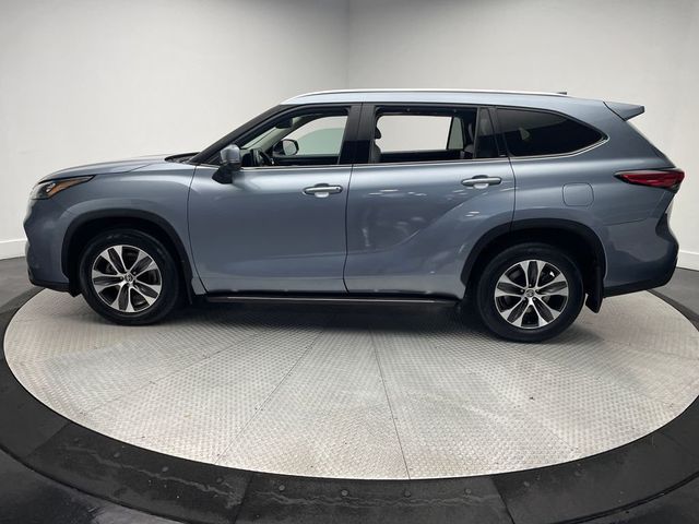 2020 Toyota Highlander XLE AWD - 22937510 - 7
