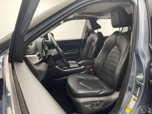 2020 Toyota Highlander XLE AWD - 22953976 - 12