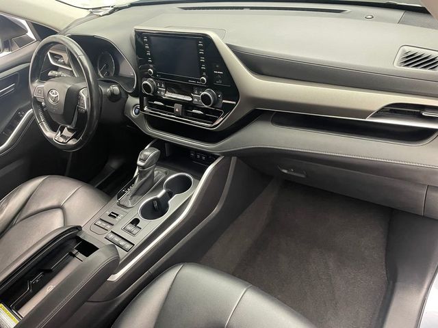 2020 Toyota Highlander XLE AWD - 22953976 - 15