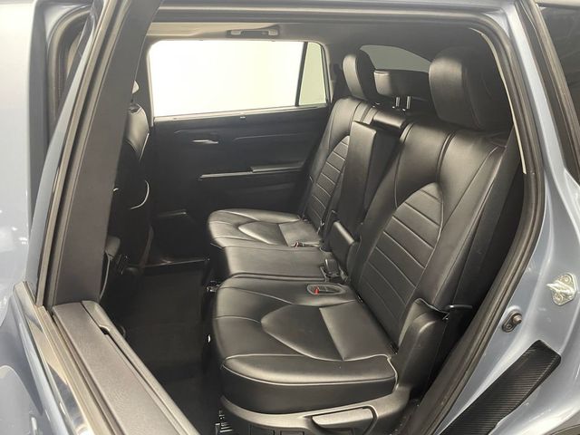 2020 Toyota Highlander XLE AWD - 22953976 - 35