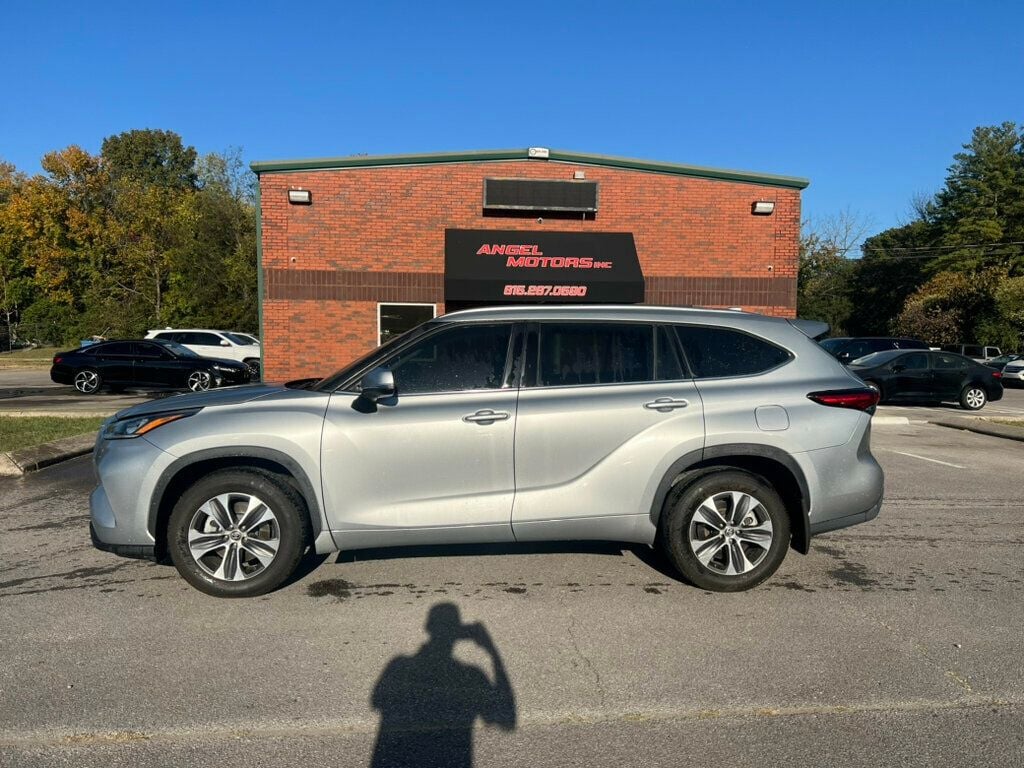 2020 Toyota Highlander XLE FWD - 22644868 - 1