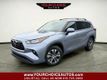 2020 Toyota Highlander XLE FWD - 23031424 - 0