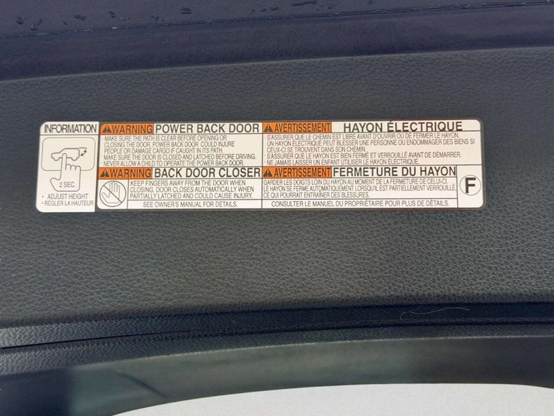 2020 Toyota Highlander XLE FWD - 23031424 - 9