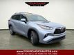 2020 Toyota Highlander XLE FWD - 23031424 - 13