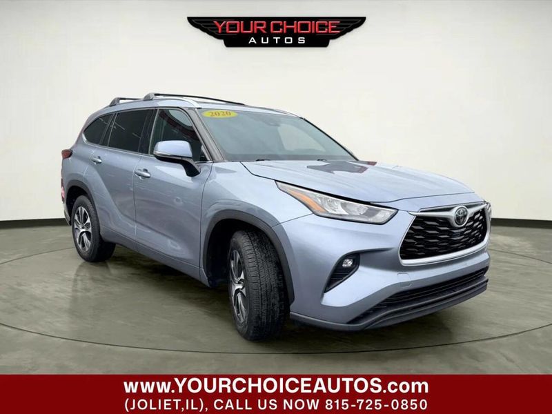 2020 Toyota Highlander XLE FWD - 23031424 - 13