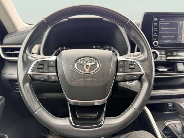 2020 Toyota Highlander XLE FWD - 23031424 - 39