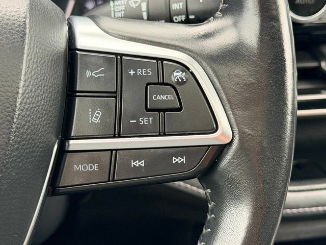 2020 Toyota Highlander XLE FWD - 23031424 - 40