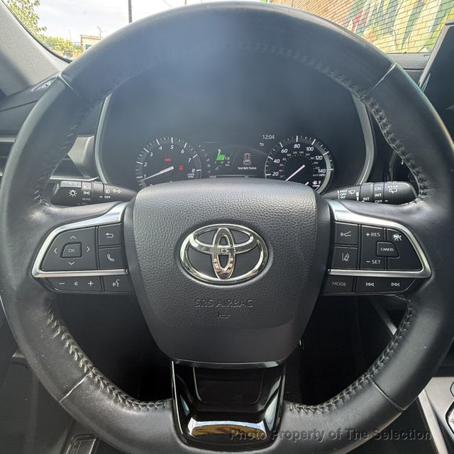 2020 Toyota Highlander XLE V6 AWD w/PREMIUM AUDIO & NAVIGATION - 23059150 - 24