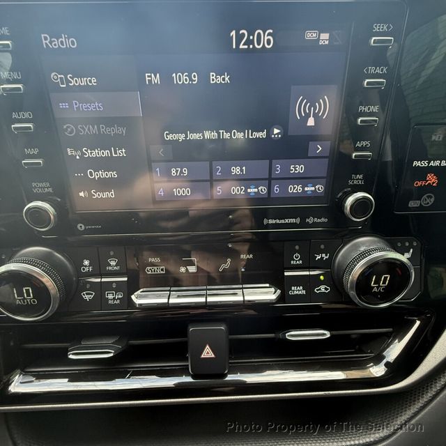 2020 Toyota Highlander XLE V6 AWD w/PREMIUM AUDIO & NAVIGATION - 23059150 - 33