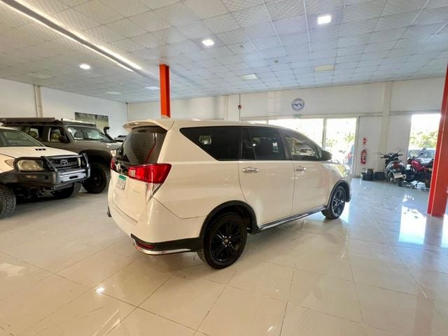 2020 Toyota Innova Disponible para alquiler Automatico 7 Pasajeros  - 22930593 - 6