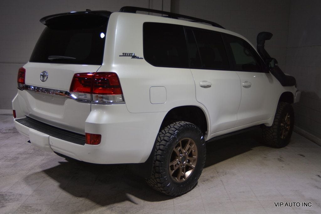 2020 Toyota Land Cruiser Heritage Edition  - 22919618 - 3