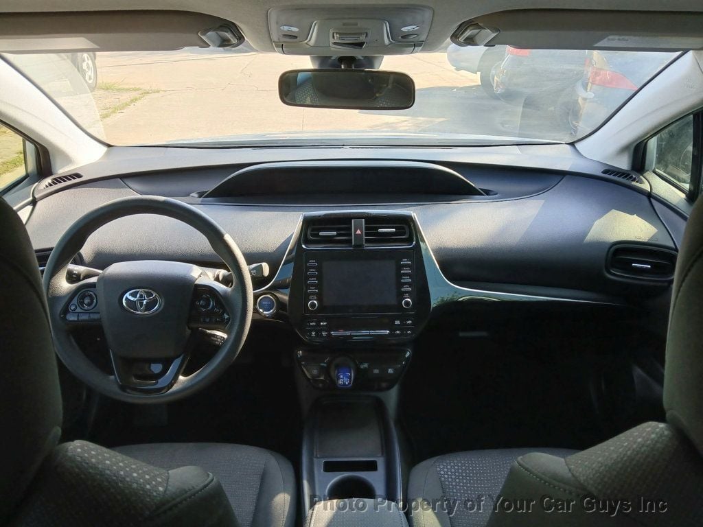 2020 Toyota Prius LE - 22599482 - 9