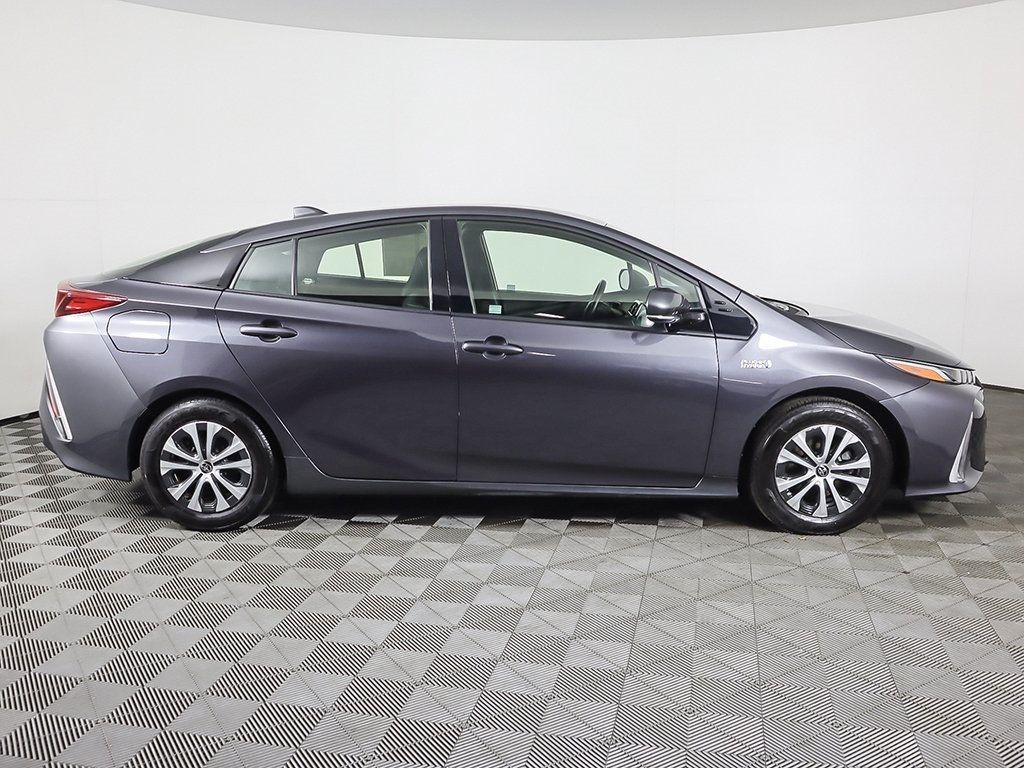 2020 Toyota Prius Prime LE - 22719927 - 17