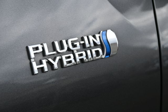 2020 Toyota Prius Prime Limited - 23102285 - 5