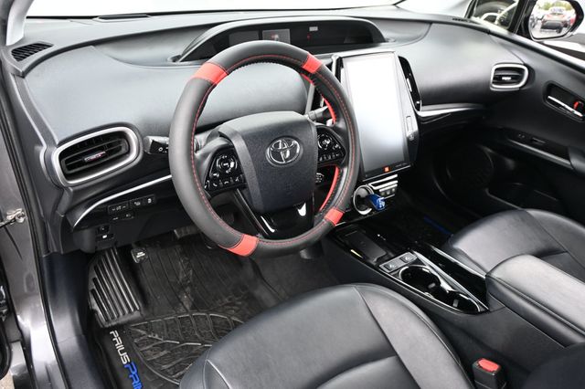 2020 Toyota Prius Prime Limited - 23102285 - 6